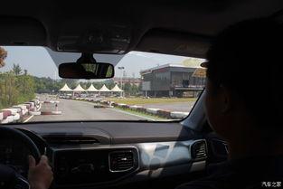国产车户外试驾视频播放,驾驭激情，探索性能新境界