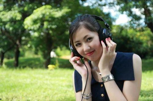 国产老妇女综合视频,展现时代变迁下的女性风采