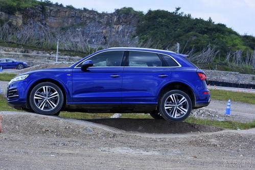 国产t700越野视频,驾驭极限，征服山川！